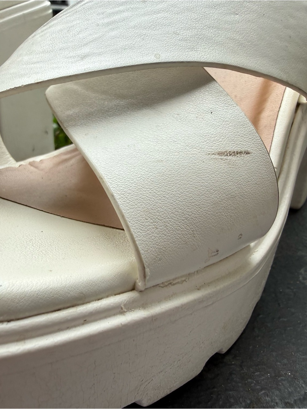 Altar'd State White Platform Slingback Heels - Picture 3 of 8